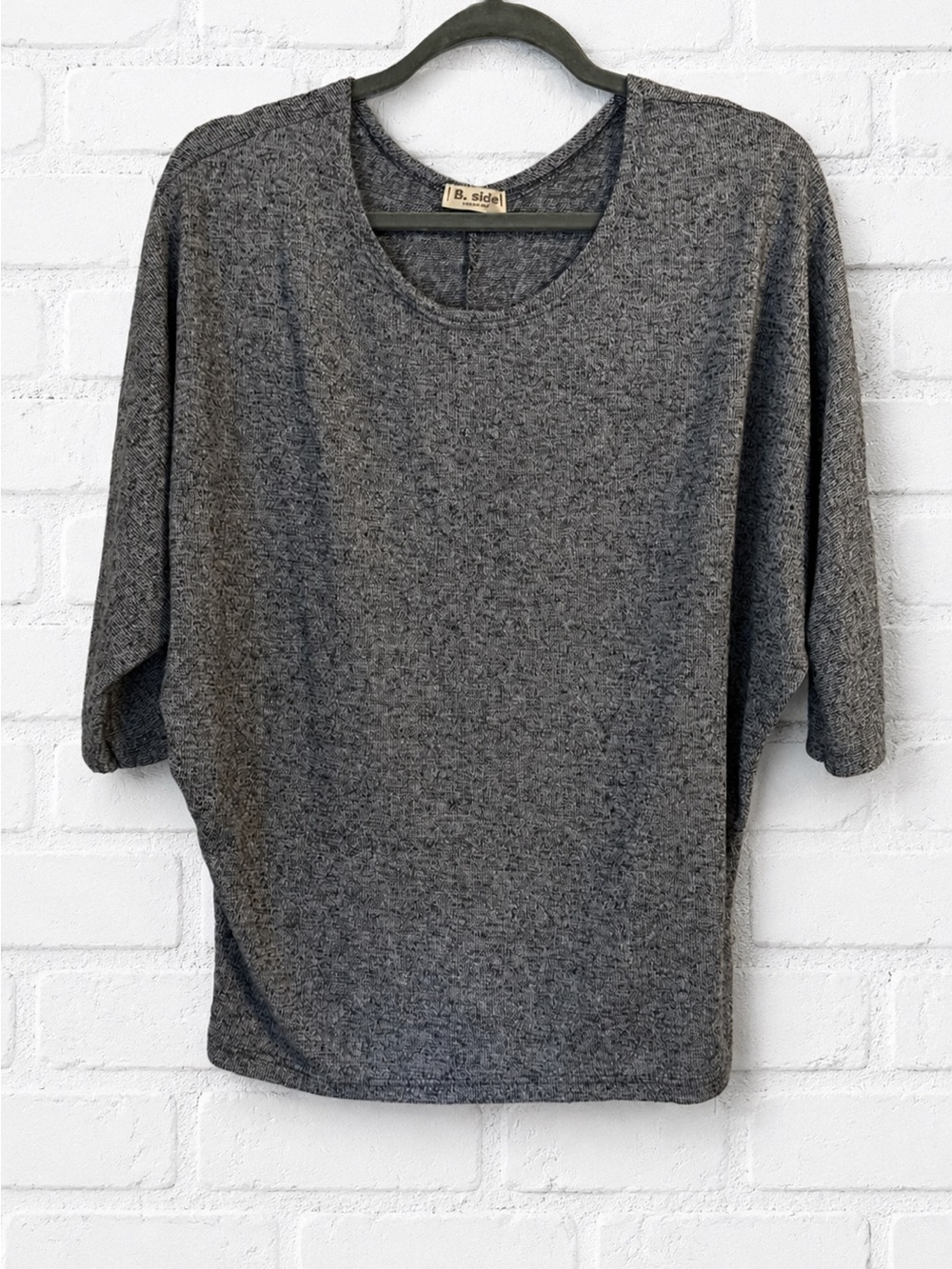 B. Side Made in Italy Gray Knit Dolman Sleeve Top